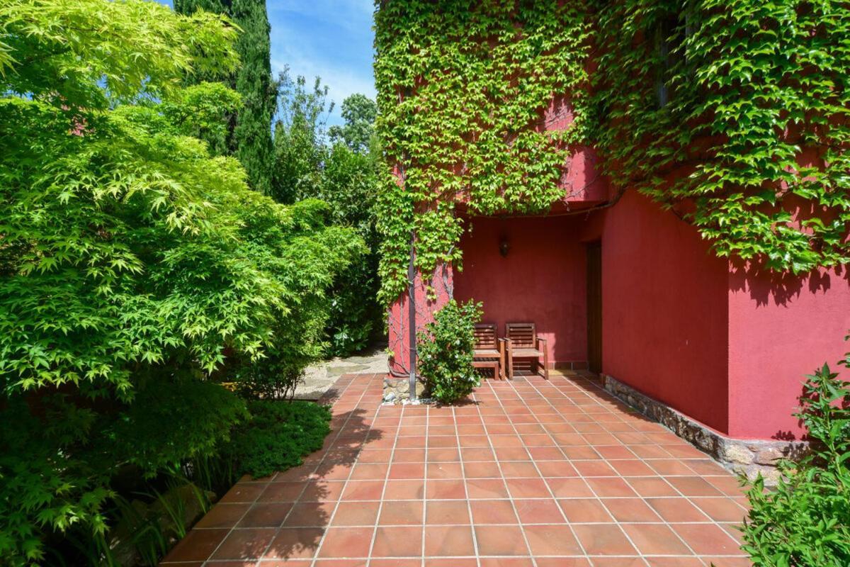 Chalet Navacerrada Piscina Privada Esterno foto